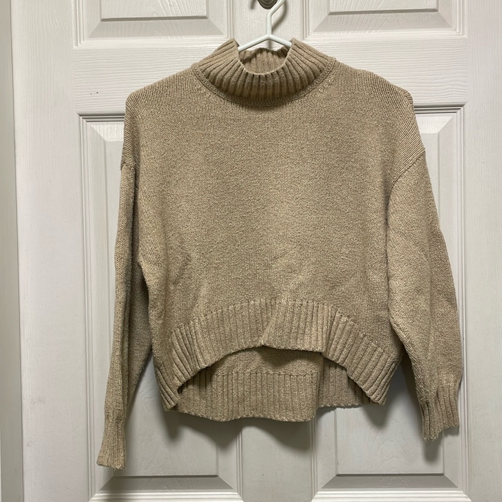 GAP KIDS| Mock Neck | HighLow | Cropped| Oatmeal | Balloon Sleeve | Size M (8-9)